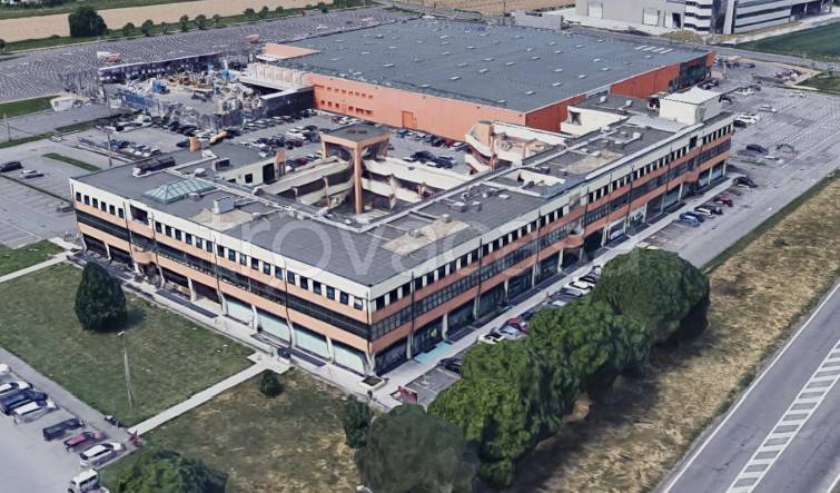 ufficio in vendita a Magnago