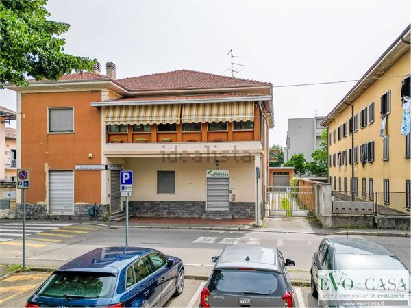appartamento in vendita a Magnago