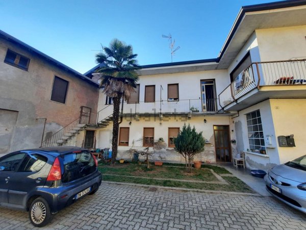 appartamento in vendita a Magnago