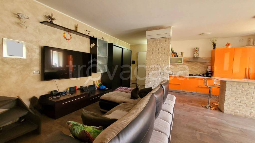 appartamento in vendita a Magnago