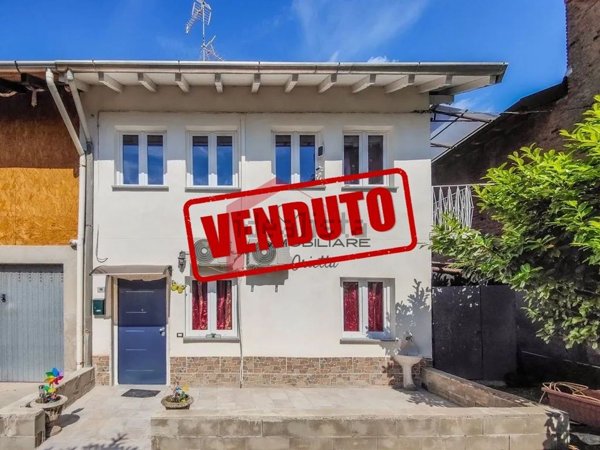 appartamento in vendita a Magnago