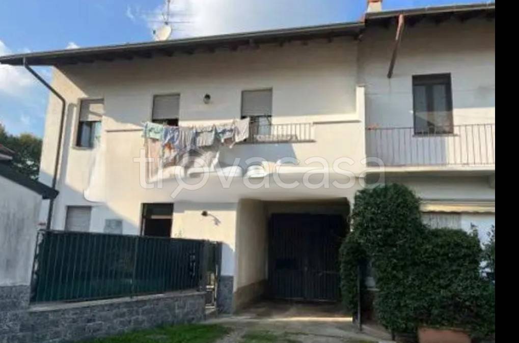 appartamento in vendita a Magnago
