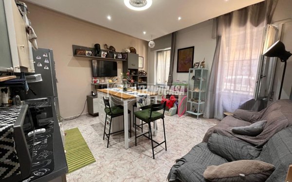 casa indipendente in vendita a Magnago