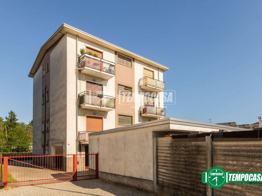 appartamento in vendita a Magnago