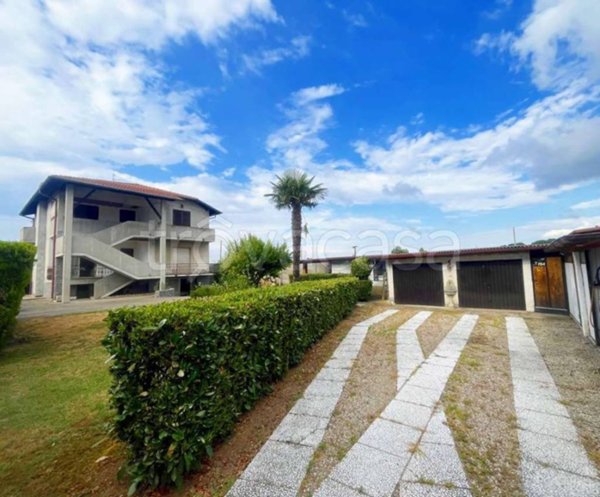 casa indipendente in vendita a Magnago in zona Bienate