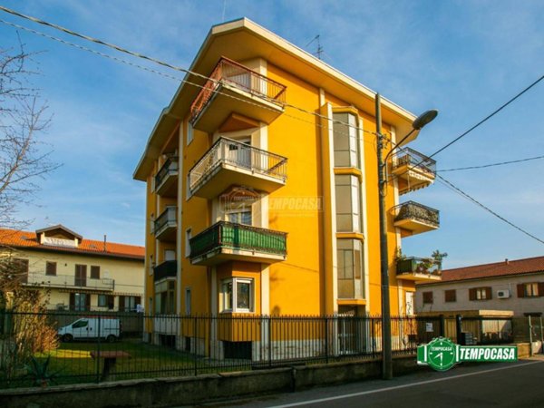 appartamento in vendita a Magnago in zona Bienate