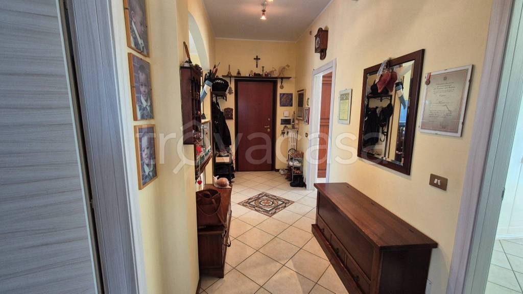 appartamento in vendita a Magnago