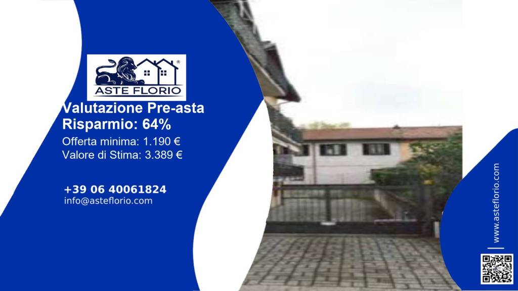 locale commerciale in vendita a Magnago
