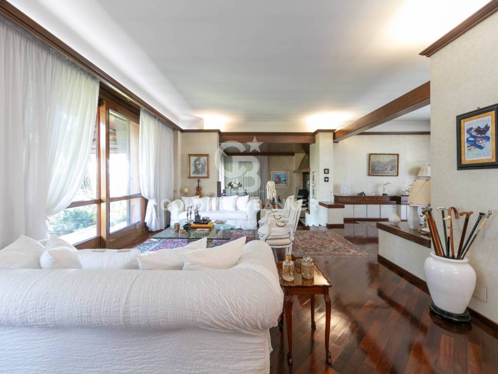 casa indipendente in vendita a Magnago in zona Bienate