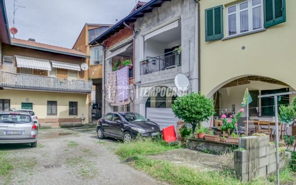 appartamento in vendita a Magnago