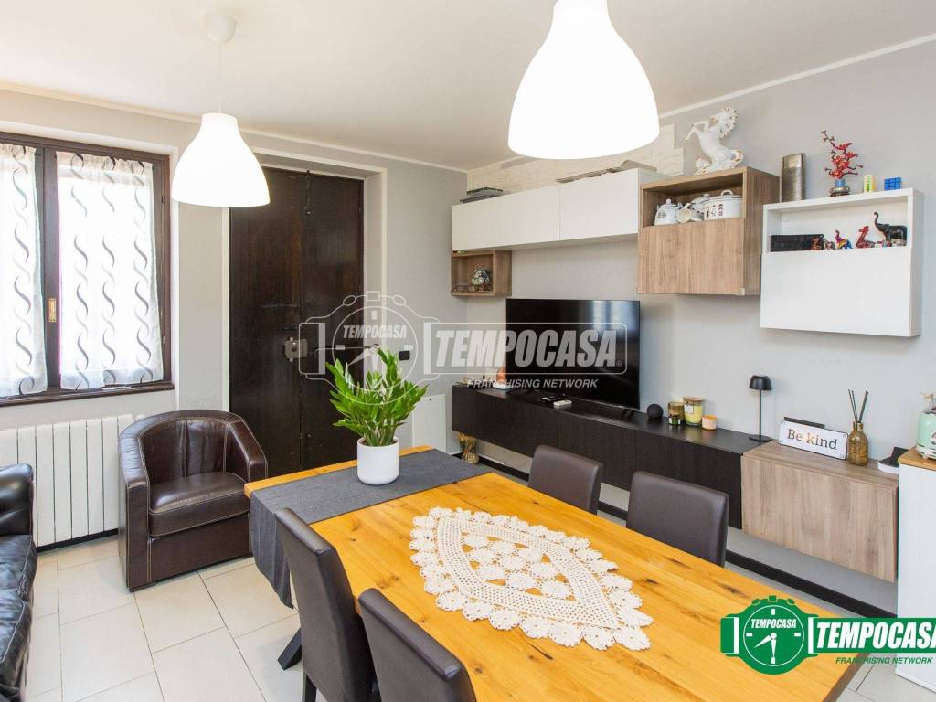 appartamento in vendita a Magnago