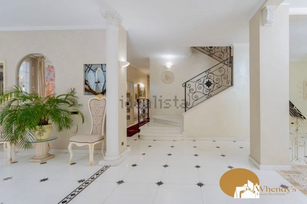 casa indipendente in vendita a Magnago