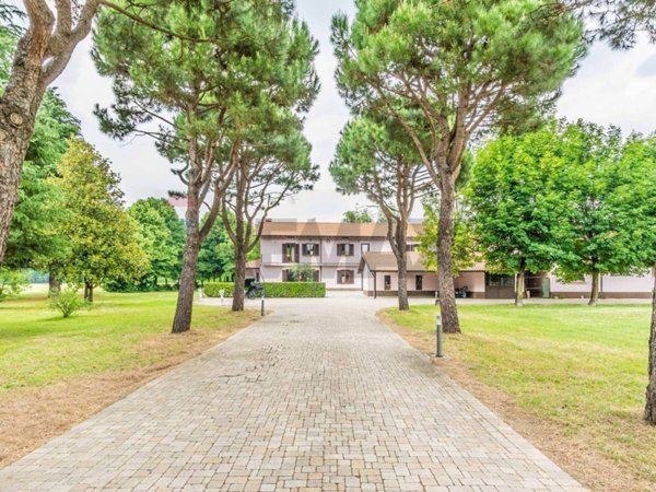 appartamento in vendita a Magnago