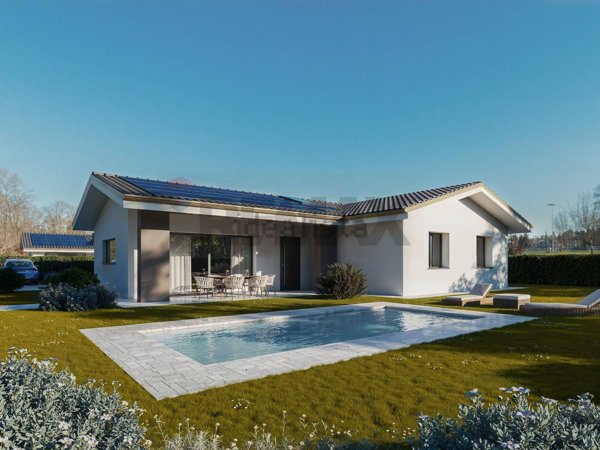 casa indipendente in vendita a Magnago