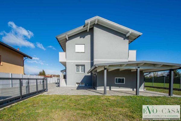 appartamento in vendita a Magnago