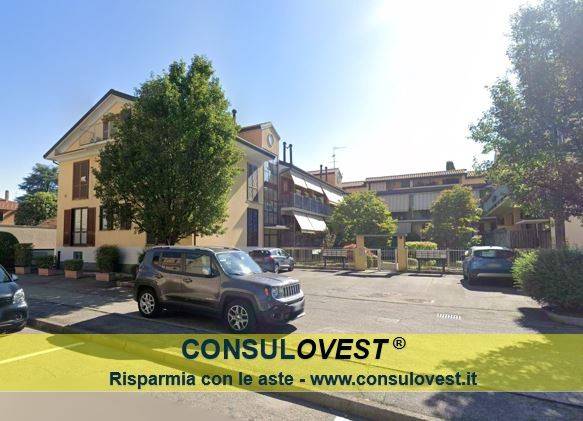 appartamento in vendita a Magnago in zona Bienate