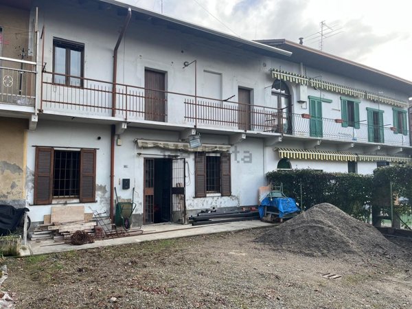 appartamento in vendita a Magnago