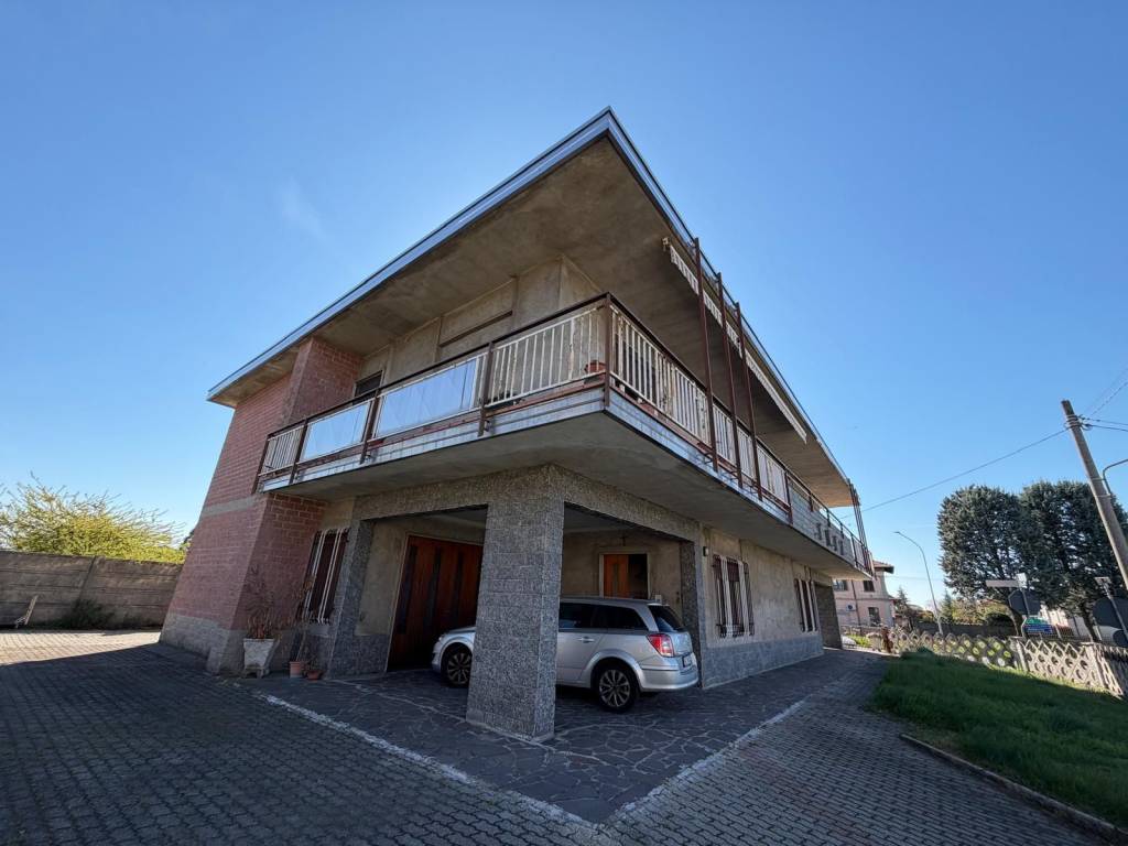 appartamento in vendita a Magnago