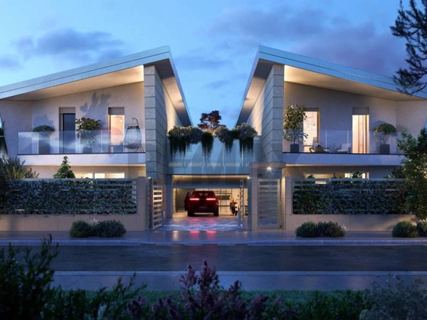 casa indipendente in vendita a Magnago