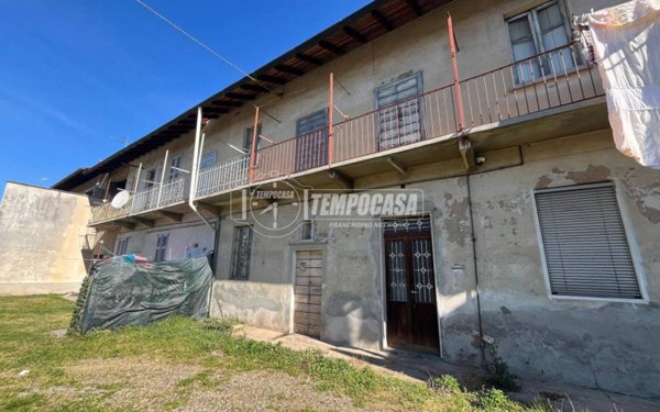 appartamento in vendita a Magnago