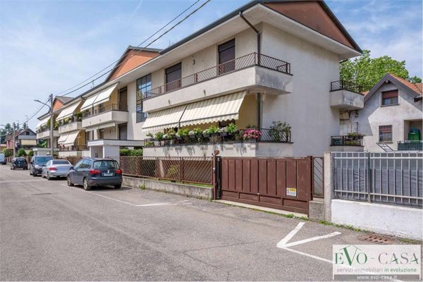 appartamento in vendita a Magnago