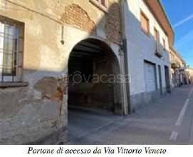 appartamento in vendita a Magnago in zona Bienate