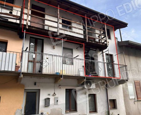 appartamento in vendita a Magnago in zona Bienate