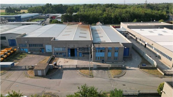 ufficio in vendita a Magnago in zona Bienate