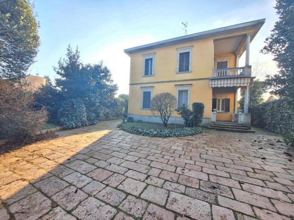 casa indipendente in vendita a Marcallo con Casone