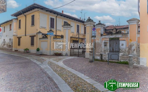 appartamento in vendita a Marcallo con Casone