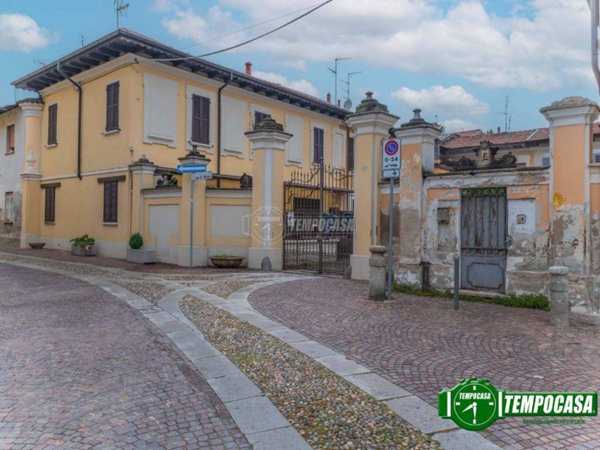 appartamento in vendita a Marcallo con Casone in zona Marcallo