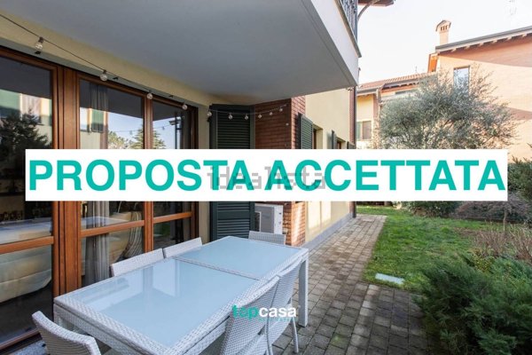 appartamento in vendita a Marcallo con Casone