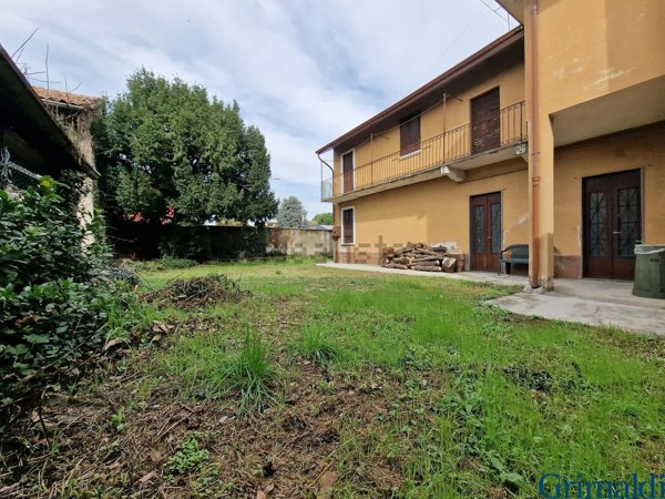 appartamento in vendita a Marcallo con Casone
