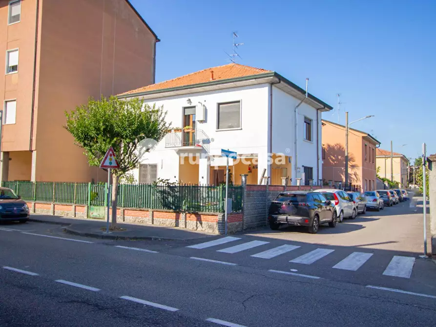 appartamento in vendita a Marcallo con Casone in zona Marcallo