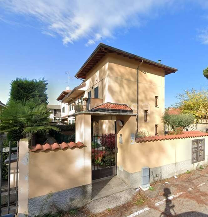 appartamento in vendita a Marcallo con Casone in zona Marcallo
