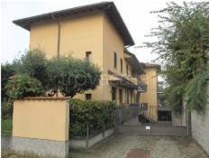 appartamento in vendita a Marcallo con Casone in zona Marcallo