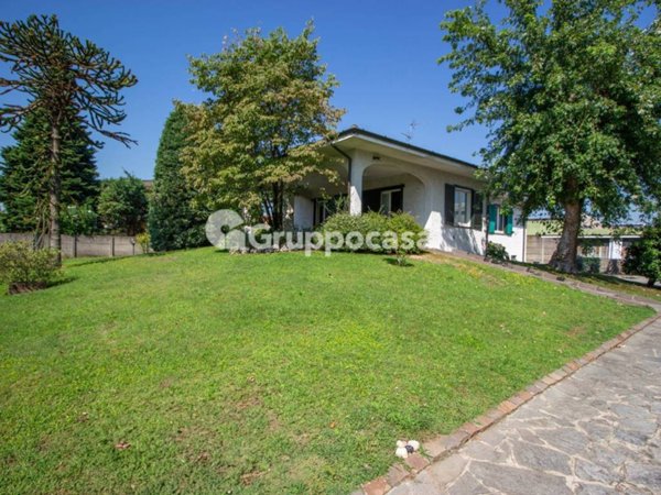 casa indipendente in vendita a Marcallo con Casone in zona Marcallo