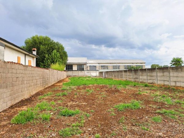 villa in vendita a Marcallo con Casone in zona Marcallo