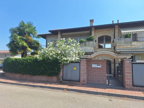appartamento in vendita a Marcallo con Casone in zona Marcallo