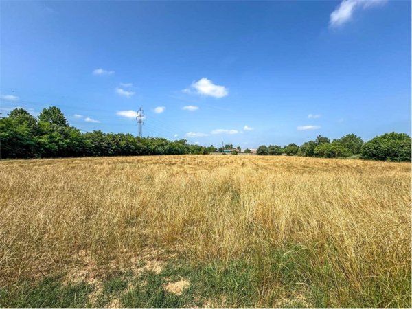terreno agricolo in vendita a Marcallo con Casone in zona Marcallo