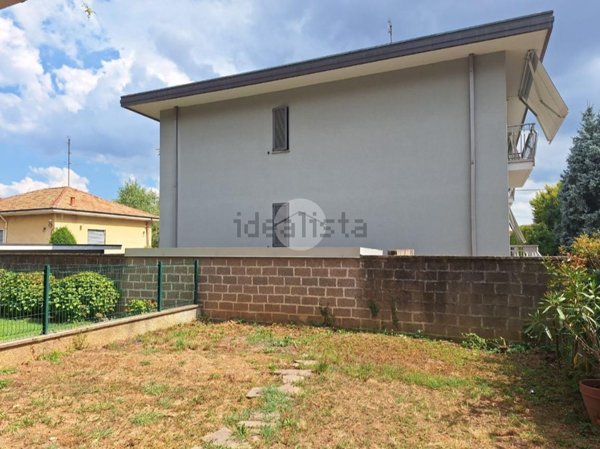 appartamento in vendita a Marcallo con Casone