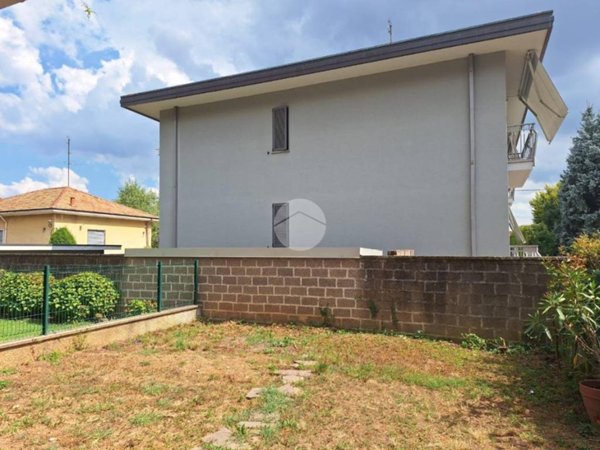 appartamento in vendita a Marcallo con Casone in zona Marcallo