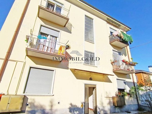 appartamento in vendita a Marcallo con Casone in zona Marcallo