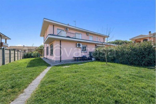 appartamento in vendita a Marcallo con Casone in zona Marcallo