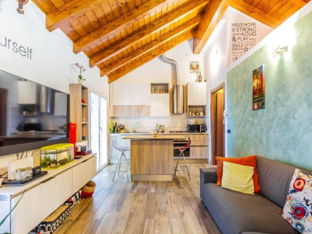 appartamento in vendita a Marcallo con Casone in zona Marcallo