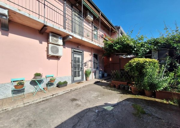 appartamento in vendita a Marcallo con Casone