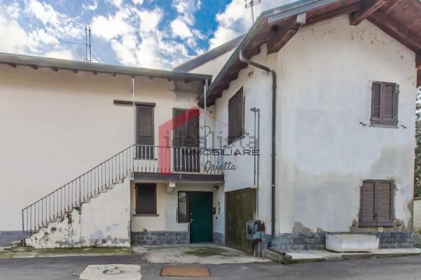 appartamento in vendita a Marcallo con Casone in zona Marcallo
