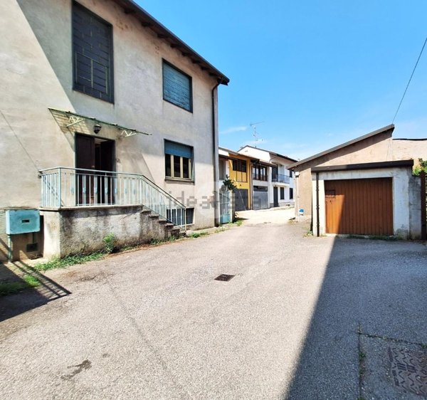 casa indipendente in vendita a Marcallo con Casone in zona Marcallo
