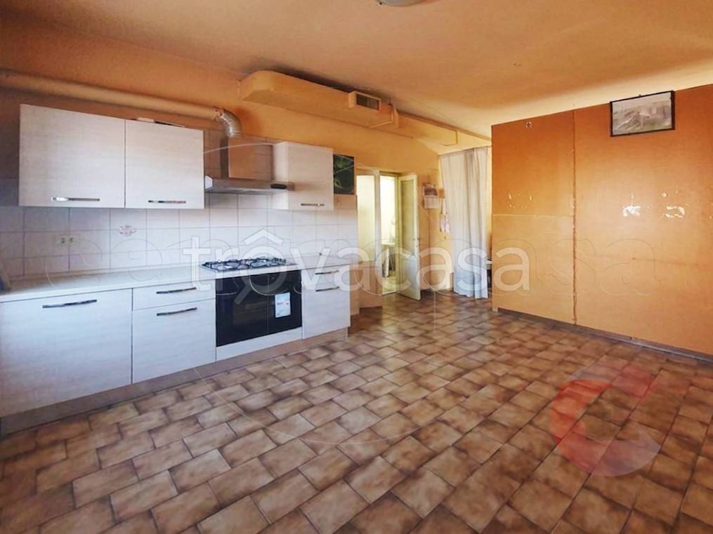 appartamento in vendita a Marcallo con Casone in zona Marcallo