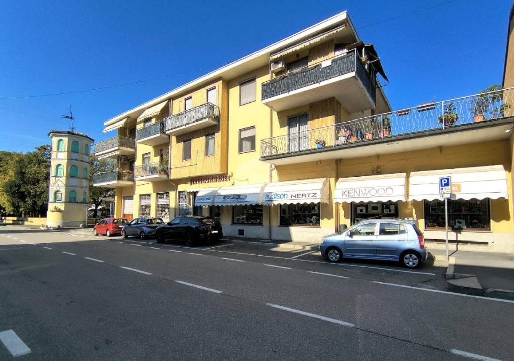 appartamento in vendita a Marcallo con Casone in zona Marcallo
